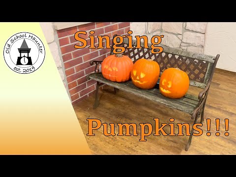 AtmosFX Funny Singing Pumpkins as digital Decoration [How To Setup Halloween DIY Projection]