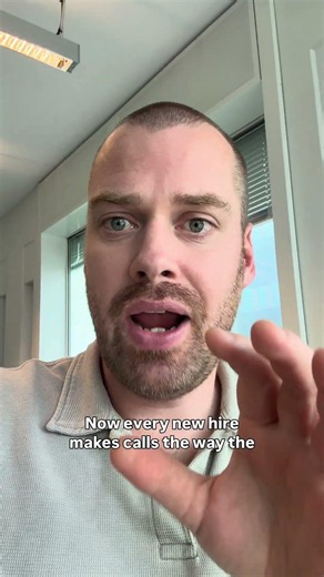 How I cloned my client's best employee with AI