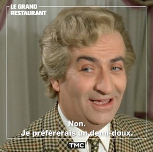 Choisir le vin, c'est tout un art 🍷 Louis de Funès est le client mystère de son 𝓖𝓻𝓪𝓷𝓭 𝓡𝓮𝓼𝓽𝓪𝓾𝓻𝓪𝓷𝓽. | TMC