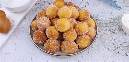 Sweet Ricotta Fritters: Delicious, Simple And Fast!