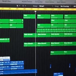 My very first Loopmasters sample pack is out next week (December 18th). Here's a little clip of the track we made from it and are giving away free with every purchase :-) #Loopmasters www.loopmasters.com | Dave Seaman