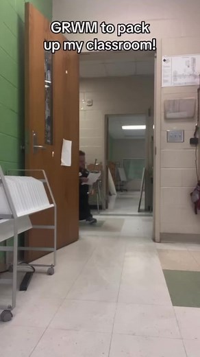 Packing up my classroom! | Mr. Montzingo