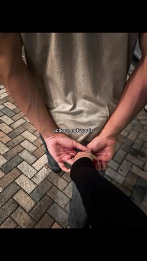 Understanding Love Languages in Healthy Relationships