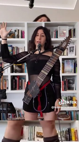 Luz María Cardenal: concierto en el Teatro del Pueblo