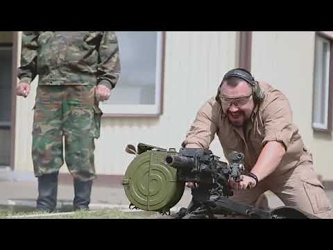 Lanzagranadas automático AGS-17