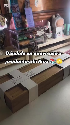 Uso creativo de especiero de Ikea para escritorio