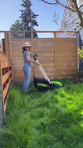"I’ve never been interested in mowing the lawn. Weeding, edging, all the other stuff, sure but not mowing. From the fumes to the cord yanking, no thank you. I was so happy to partner with @greenworkstools on an electric mower (gifted). Easy start, quiet and all the power. I barely used one battery to mow the front and back two times! And maybe a few neighbors have borrowed it already. Of course, I’ll still ‘let’ the Mr. do the mowing .... sometimes." 📽️: @mynwnest #Greenworks #GreenworksPartner