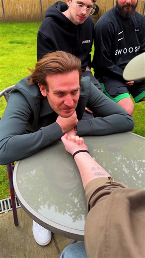 1.5M views · 7.7K reactions | Bon week-end ! Dans la joie et la bonne humeur  | Ginie | Facebook