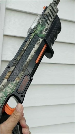 Kill bugs with salt gun👍