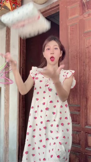 Plus Size Fashion at 170: Trendy Crop Tops