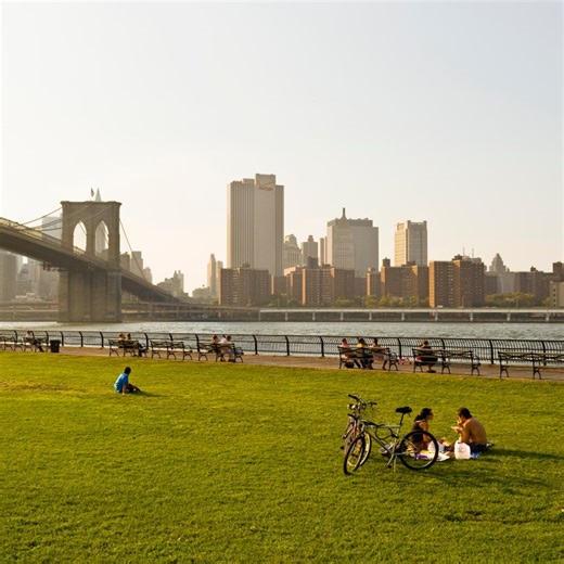 Top 5 US Cities for Solo Travel in 2025—No Car Rentals Needed