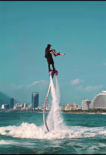 三亚大东海 海上项目 体验项目8选6 -695rmb 体验项目8选3 -456rmb 拖伞/飞龙2选1 -460rmb ✅ 摩托艇/拖伞/飞龙/跑车拉布布/深浅/浮潜/海底漫步/香蕉船等等 #三亚 #出海 #飞龙 #拖伞 #摩托艇 ✈️下单号 ： @gdz8899 / @kyle88999