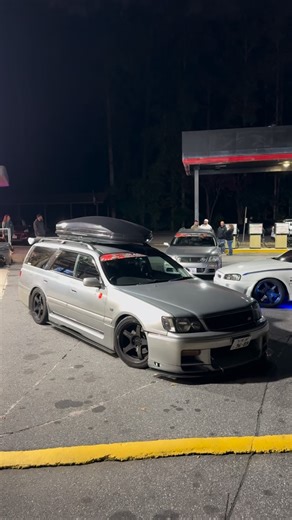 @mark_kulakov on Instagram: "Yeah we’re twins. #twinturbo #rb26 #rbpower #skyline #gtr #stagea #260rs #autechversion #autech #nissanstagea #r34 #jdm #r33 #260rsautech #r32 #skylinegtr"