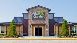 What restaurants and stores should open in Manitowoc in 2026?