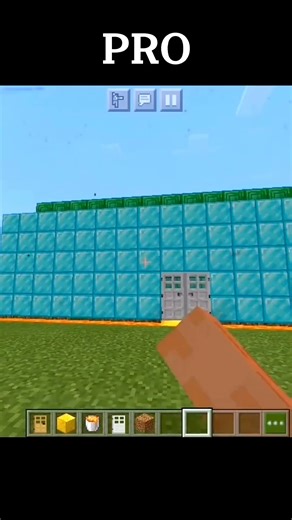 🏠💪💻 Noob vs Pro vs Hacker HOUSE BUILD 🕹️✨ | Old Minecraft Memories 💔💎