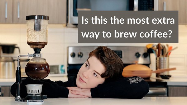 A ridiculous looking (yet interesting) way to brew coffee (the siphon)