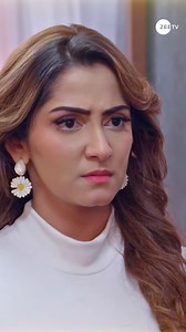414K views · 10K reactions | Netra ki di gayi dhamki sunkar ab kya karegi Monisha? Dekhiye #KumkumBhagya, Somvaar se Shukravaar, raat 9 baje, sirf #ZeeTV par aur kahin bhi kabhi bhi ZEE5 Shows par: https://zee5.onelink.me/RlQq/twKKBZEE5 #EkNayiShuruwaat #ZeeOnTheGoReels | ZEE TV | Facebook
