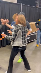 Robin Roberts, Jason Sudeikis and Darius Rucker share the loge in Cleveland, even with Sudeikis and Rucker rooting for rivals today. | cleveland.com