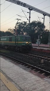 Top 10 Super Fast Express in India || Indian Railways