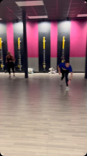 Happy #workoutwednesday! Check out Resisted: Speed and Strength! Take your fitness to the next level with advanced dynamic sleeved equipment that delivers a unique resistance challenge. Ignite your inner athlete as you cycle between strength-building and high-energy cardio intervals, enhancing both endurance and power with every rep! #FitnessGoals #StrengthAndCardio #NextLevelTraining | Crunch Fitness