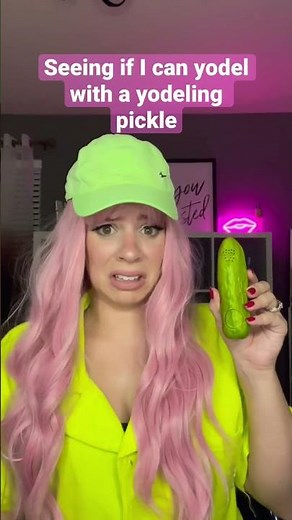 Yodeling pickle unboxing