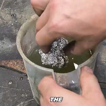 Why Aluminum Foil Removes Rust | Science Behind This Cleaning Hack
