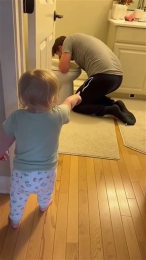 Baby Caught Dad Drunk! 👶🍺 The Ultimate Tiny Scolding! #shorts #funnybaby #dadlife #viral #family