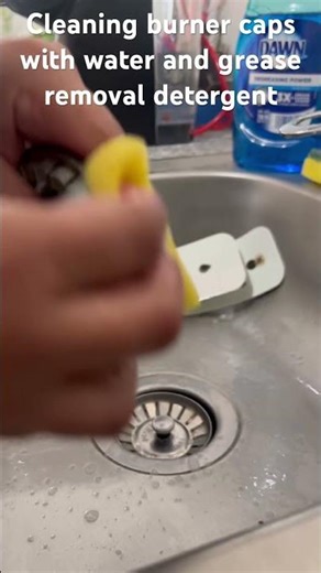 Burner cap cleaning #cleaning #oven #rangecooktop #burnercap #greaseremoval