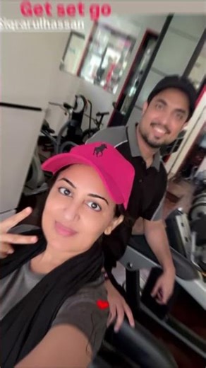 Get set go ✌🏻 #farahiqrar