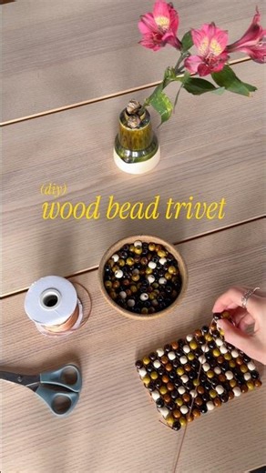 wood bead trivet tutorial! details in the description ✨