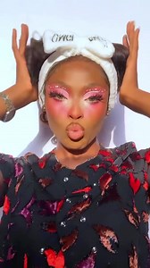 Who else struggles with taking off their makeup right after...