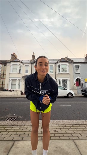 Mary M McCarthy on Instagram: "I took @lilylifts on her longest ever run… & she took me to the gym 🤓🤓🤓 Ahahah maybe I’ll become a gym girl in 2026??😈😈 #runvent #beattheboys"