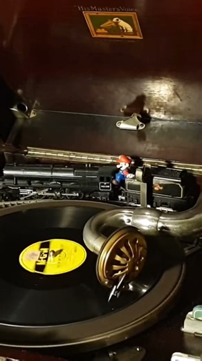 Take Me Out To The Ball Game. Gene Kelly & Betty Garrett. 78rpm