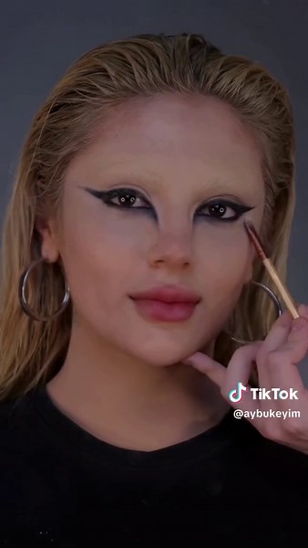 Leopard Make Up Tutorial: Get the Perfect Cheetah Print Look