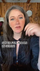 10K views · 3.1K reactions | This Friday’s Super Full Moon in Gemini is a crossroads moon. A culmination. A truth-telling. A shedding. Something is ending so something more aligned can begin. If you feel the tension, clarity, or sudden insight — you’re not imagining it. ✨ The window for readings is open. I’ll be taking the first 13 clients only, then the gate closes again until the New Moon. #WildMother #FullMoon #GeminiSeason #TarotReading #SacredTiming | Mojave and Wolf | Facebook
