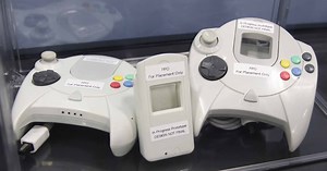 Prototypes of Retro-Bit's Upcoming Dreamcast Controllers Finally Revealed