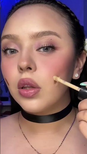 how to get fake dimples!🙈 #makeup #makeupchallenge #makeuphacks #fypシ #viral #easymakeup #tutorial