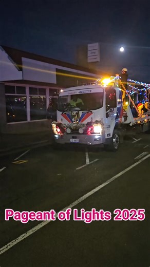 1.4K views · 37 reactions | Kepnock Scouts out in force as part of this years lights parade! Outdoor adventurers with a touch of Christmas cheer. #scoutsqld #outsidein25 Scouts Queensland Bundaberg Regional Council BRC Now | Kepnock Scout Group | Facebook