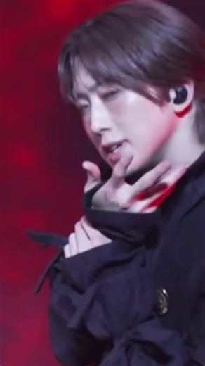 Bewitched comeback stage performance!