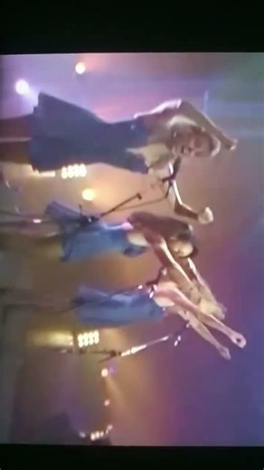 The Essential Michael Bolton (FULL DVD MAIN MENU)