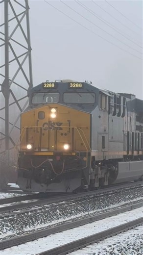#csx #csxt #csxtransportation #trains #trainspotting #railroad #railroadshorts