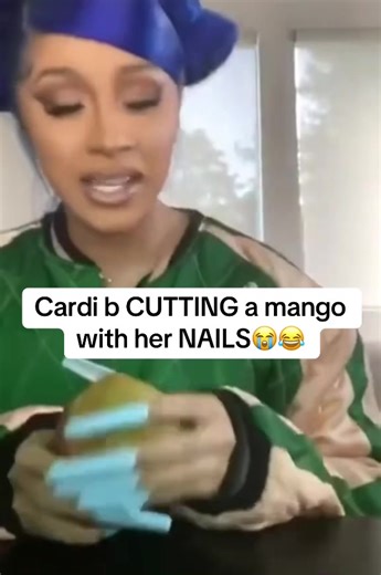Cardi b CUTTING a mango with her NAILS😭😂 #cardib #fyp #mango #funny #viral