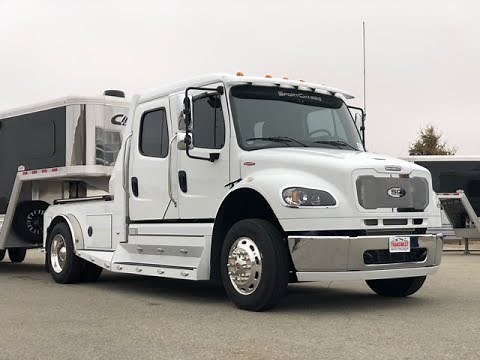 2019 Freightliner M2 106 Sport Chassis