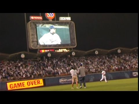 Eric Gagné Entrance - 2003-08-29 Colorado Rockies vs LA Dodgers - HD