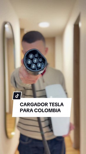Unboxing del Wall Connector Tesla para Colombia