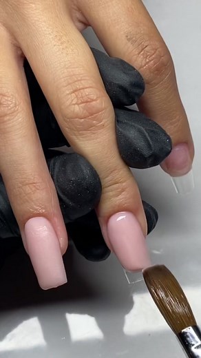 Uñas Temáticas de Jack y Sally: Diseño Creativo