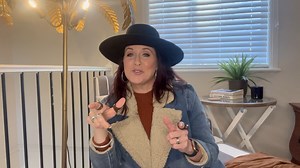 Five-time Golden Guitar nominee Jayne Denham is one of Australia's most admired and sought-after country rock performers. 🎤🤠 We are so excited to see her perform at this years Muster 🙌🙌 Dont miss out get your tickets now! https://www.deniutemuster.com.au/ | Deni Ute Muster