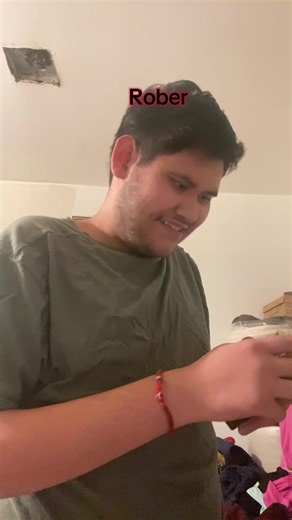 Robber robs a house #robber #copsandrobbers #comedy