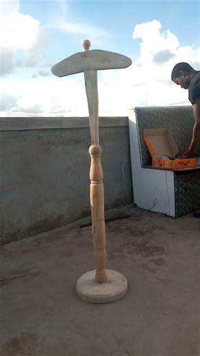 Coat Hanger #woodworking #tools4life #diyworkshop #classicwood #wood #wooddesigner #anglegrinder