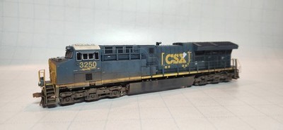 Custom Weathered ScaleTrains HO Scale CSX ET44AH w/ ESU Loksound DCC & Sound | eBay